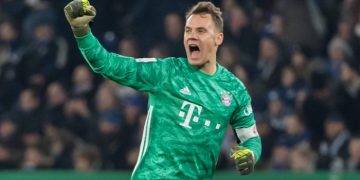 Manuel Neuer extends Bayern Munich contract to 2023