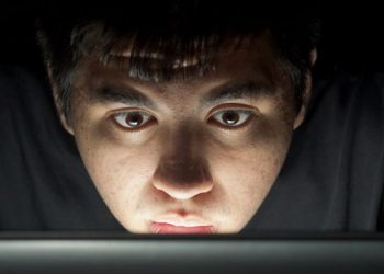 More than 50% employees watch porn on their device while working from home