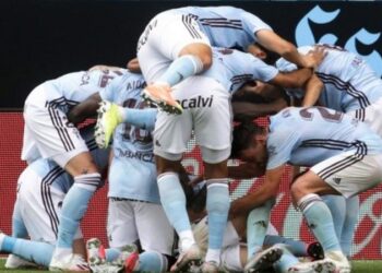 Aspas goal dents Barca title hopes