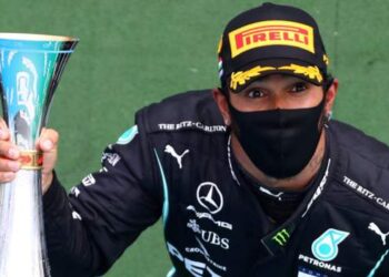 F1: Lewis Hamilton wins in Hungary with Max Verstappen second after crash