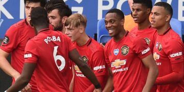 Man United win to qualify for Champions League at Leicester’s expense