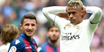 Real Madrid striker Mariano tests positive for COVID-19