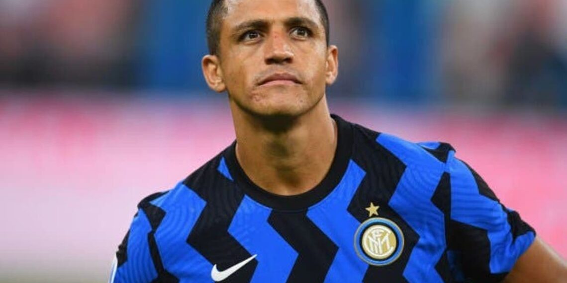 Inter Milan sign Alexis Sanchez from Man United on free transfer