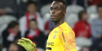 Mendy completes £22m Chelsea move