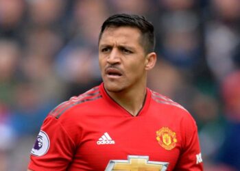 Sanchez wanted to leave Man United after first day