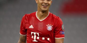 Liverpool agree £25m Thiago Alcantara deal