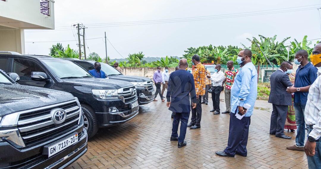 Three New Universities receive four new vehicles each from government