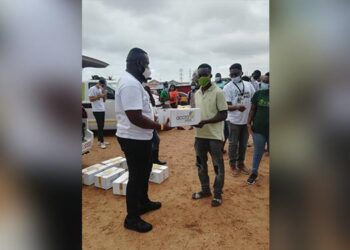 Accra Mall Donates 500 Food Boxes to Deprived Communities in Accra