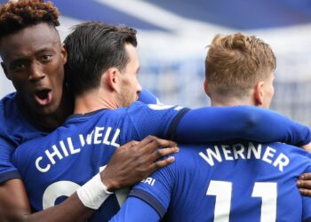 Chelsea hit four past Crystal Palace