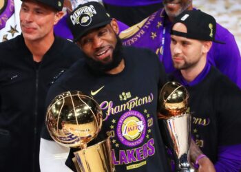 LeBron James leads Los Angeles Lakers to 17th NBA championship