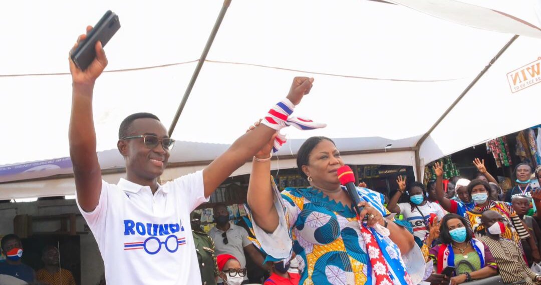 First Lady tours La Dadekotopon constituency