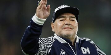 Breaking News: Argentina football legend, Maradona dies aged 60