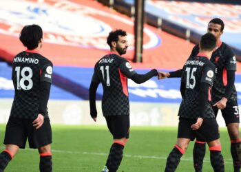 Liverpool thump Crystal Palace 7-0 to go six points clear