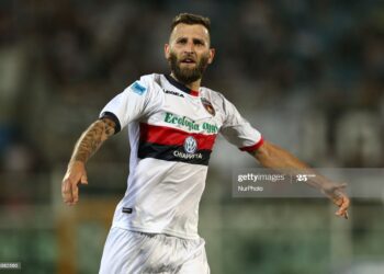 Team plays with 12 after sub forgets to leave