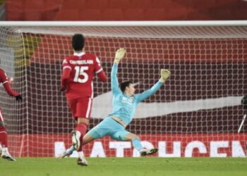 Liverpool’s unbeaten home run ended by Burnley