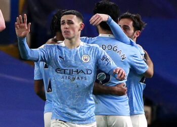 Man City cruise past Chelsea to go fifth