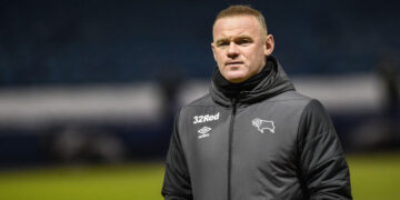 Man United icon Rooney retires, named Derby boss