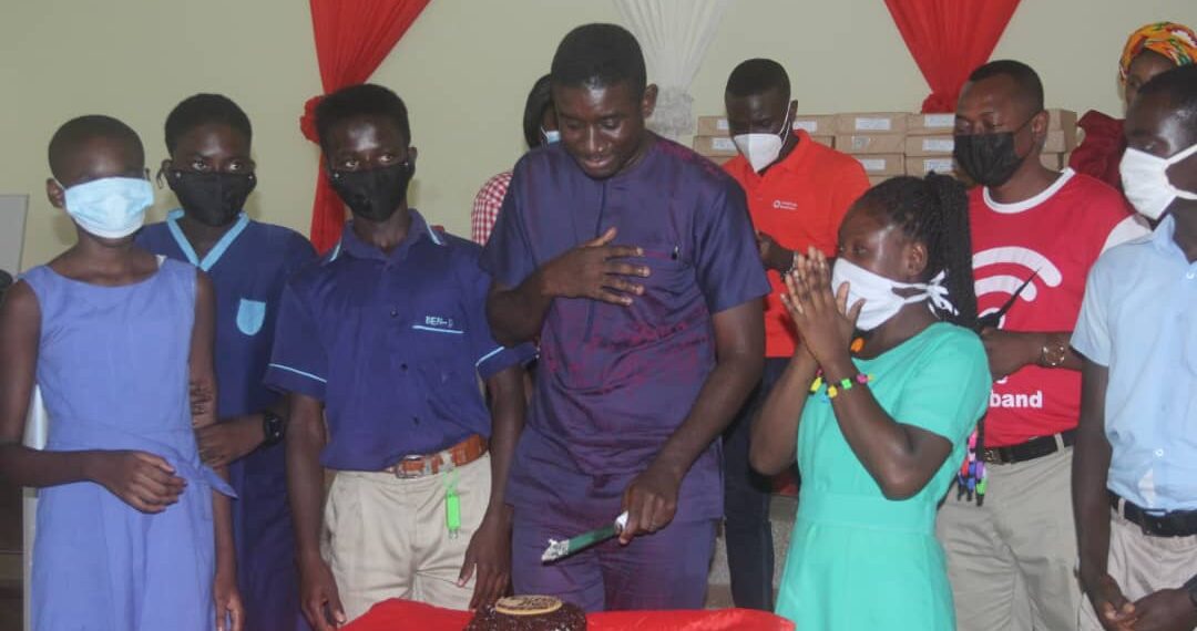 Vodafone Foundation trains School of Blind and School to code