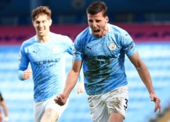 Man City extend winning run to 20 games with West Ham victory