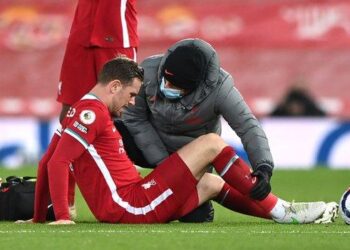 Liverpool captain Henderson out until April with groin injury