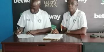 Aduana Stars appoint Asare Bediako as head coach