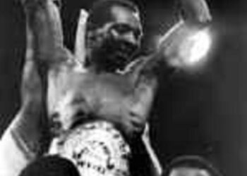 Today In Sports History: Nana Yaw Konadu beat Cesar Polanco to win WBC Super Flyweight title