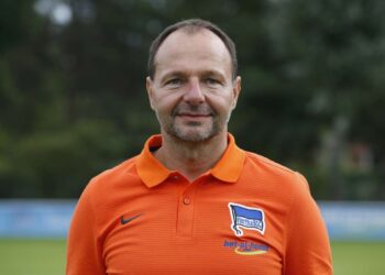 Hertha Berlin sack coach Petry for anti-gay, xenophobic comments
