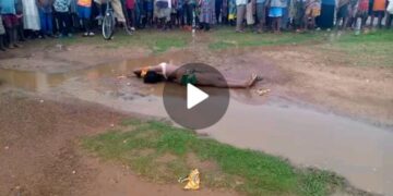 Police refuse to touch body of lady killed by thunder strike