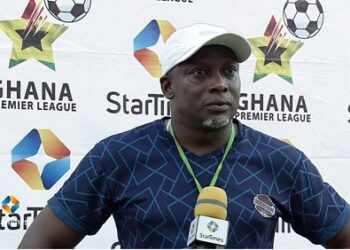 Medeama fans warn Coach Yaw Preko not to show up at training today