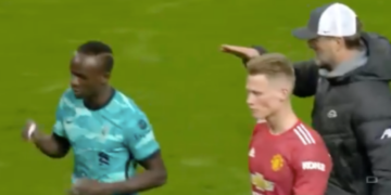 Liverpool’s Jurgen Klopp to speak to Sadio Mane after handshake snub