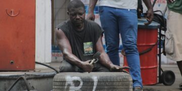 Vulcanizers to increase charges