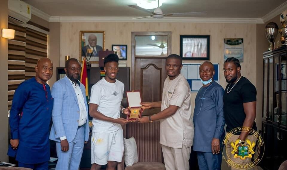Sports Minister Mustapha Ussif offers support to Chelsea star Hudson-Odoi