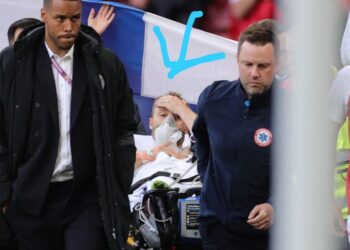 EURO 2020:Christian Eriksen collapses during Denmark-Finland game