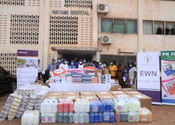 EWN partners Newmont and Phyto-Riker (GIHOC) with donations to support Pantang Hospital