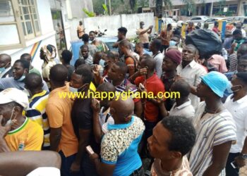 Photos: Massive rush for tickets ahead of Super Clash