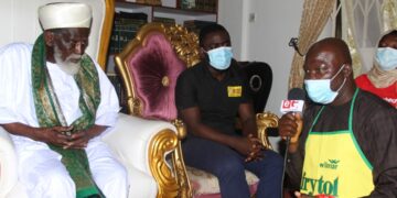 #SalahFestOnHappy: Happy FM and partners donate to National Chief Imam