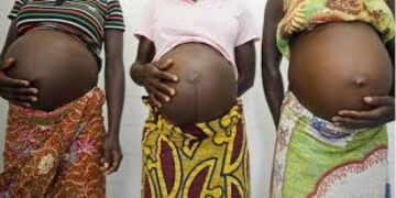 Bongo DCE blames teenage pregnancy on drinking water; says it boosts s3x drive