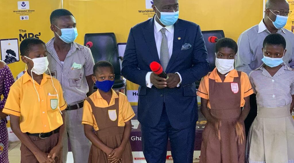 Photos: Okaikwei Central MP, Patrick Boamah hosts the 2nd “The MPs DigiRead Train”