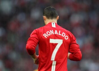 Cristiano Ronaldo completes medical ahead of Manchester United move