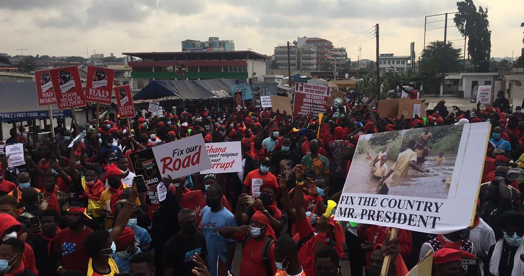 Photos: #FixTheCountry Demo underway
