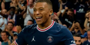 Real Madrid launch £137m to sign Kylian Mbappe