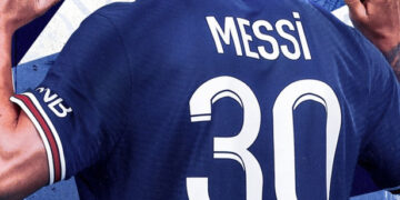 Lionel Messi signs with PSG, to wear No. 30