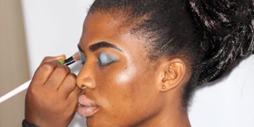 Video: Learn about car maintenance as much as you learn about makeup – Women advised