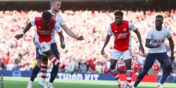 Arsenal beat Tottenham 3-1 in London derby