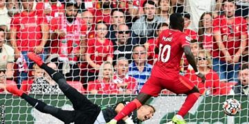 Sadio Mane scores 100th goal in Liverpool win