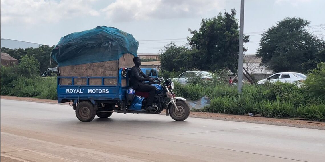 ‘Aboboyaa’ waste collectors are not being put out of business – Minister’s Office