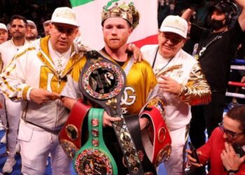 Saul ‘Canelo’ Alvarez beats Caleb Plant in Las Vegas to create boxing history
