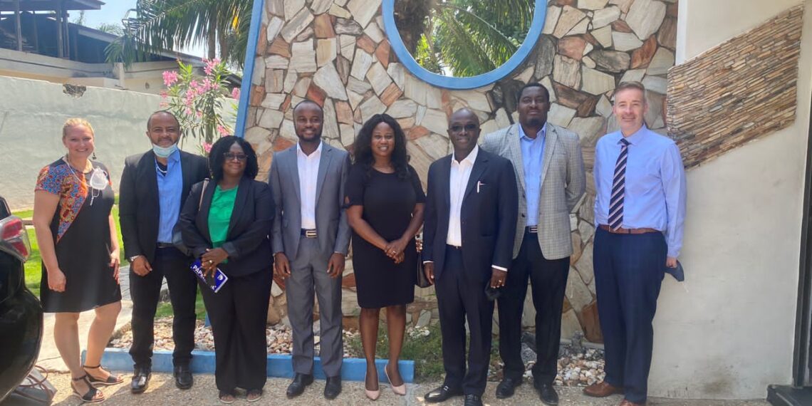 YFM, American Embassy hold meeting on projects collaboration
