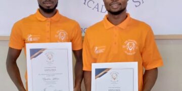 Ghanaian duo Bashiru Iddrisu, Eric Mallick get coaching badges in Fencing