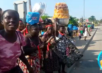 We are now waiting on death – Toll hawkers lament